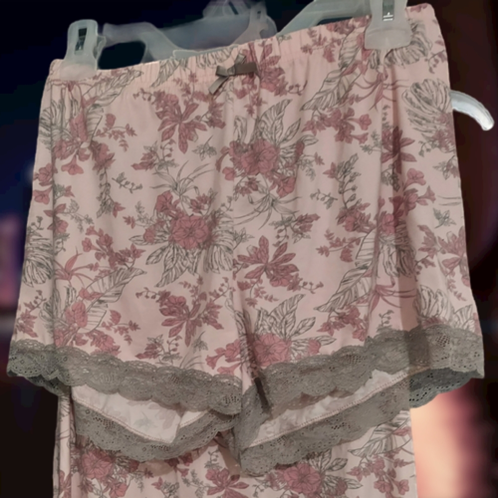 TAHARI Pajamas  2-Piece Tank Shorts NWT Pink Paradise Dreams Grey Lace Trim Sz M
